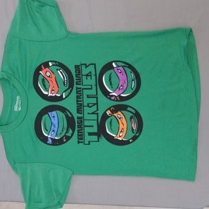 Teenage Mutant Ninja Turtle T-shirt Small (8)